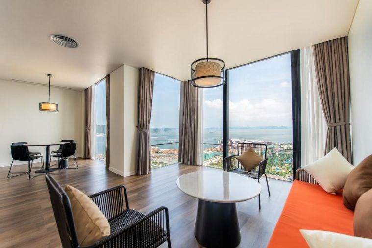 Khách Sạn Sol Hạ Long Trademark Collection By Wyndham